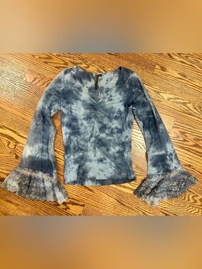 Language Los Angeles Tie-Dye V-Neck Bell Sleeve Top with Lace Trim